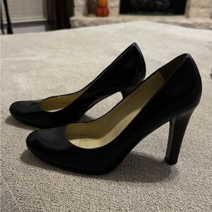 Lauren Ralph Lauren Zamora Black Heels
